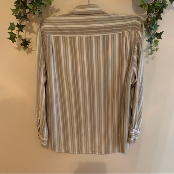 Tommy Bahama Men’s Casual Dress Shirt - Picture 3 of 10